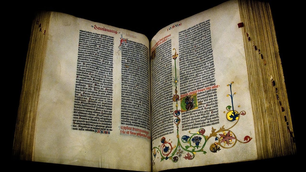 «Библия Гуттенберга», первове печатное издание, 1455 год. Источник: theguardian